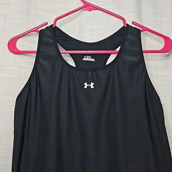 UNDER ARMOUR TOP - Picture 2 of 9